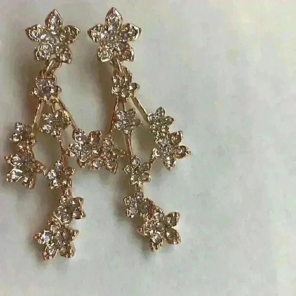 iNC new Gold Tone Crystal Flower Linear Earring - Picture 7 of 8